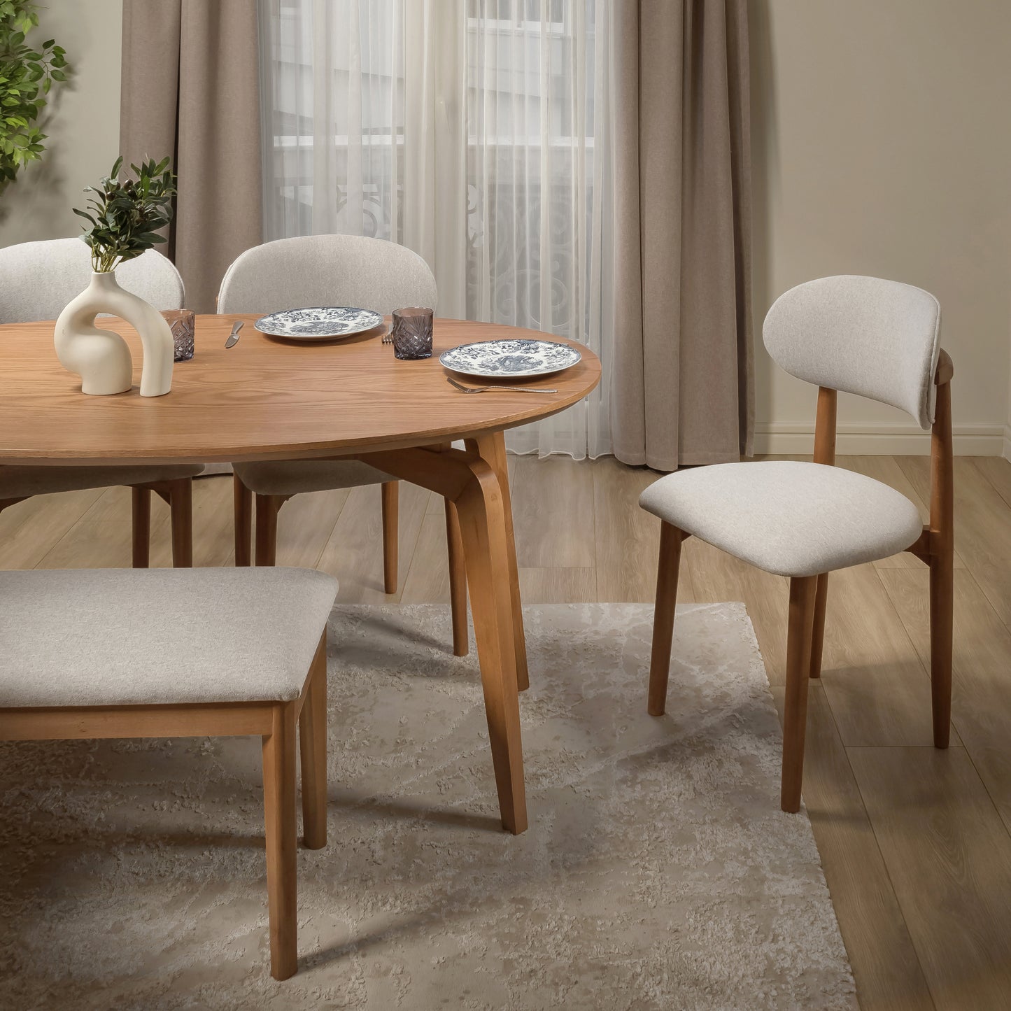 Aura Dining Set