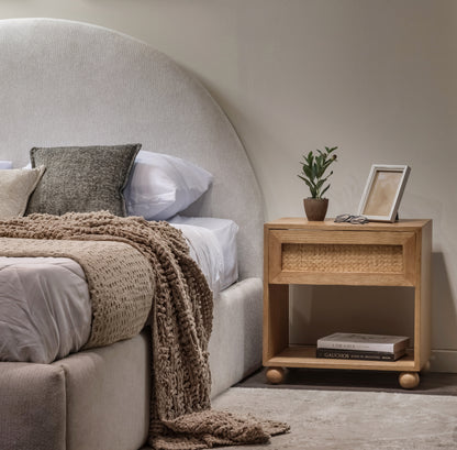 Luna Night Table