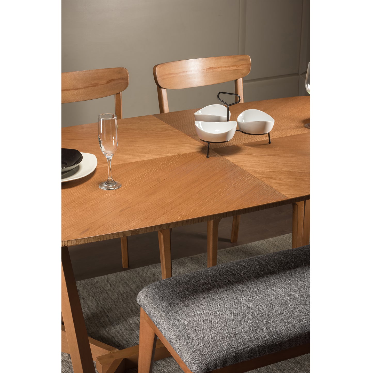 Kira Dining Set